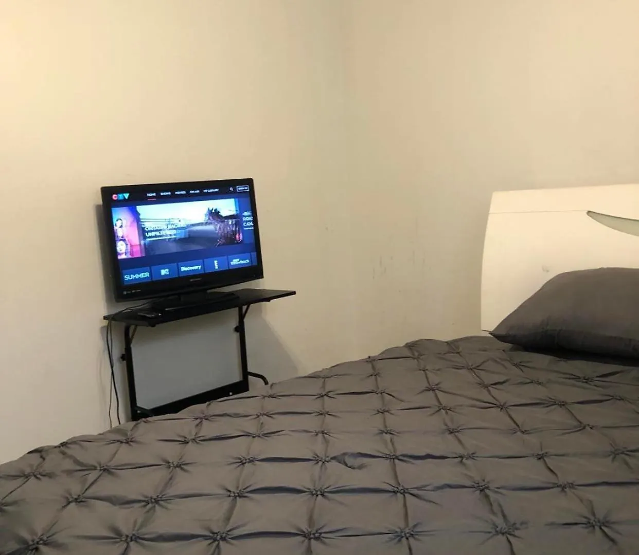 Wmb-Cozy Holiday Home Toronto Guest house